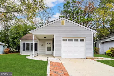 308 Lexington Dr, Little Egg Harbor Twp, NJ 08087