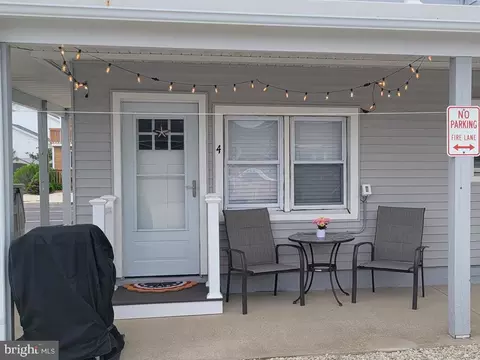 2219 Central Avenue C #4, Ship Bottom, NJ 08008