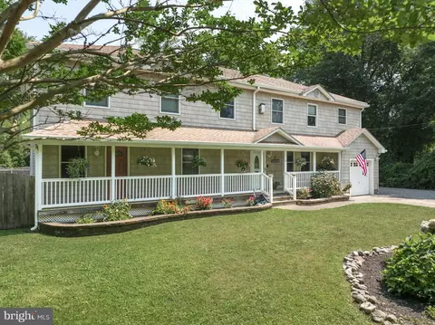 11 Powell Ln, Barnegat, NJ 08005