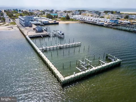 102 W Roosevelt Ave #BS 27, Long Beach Township, NJ 08008