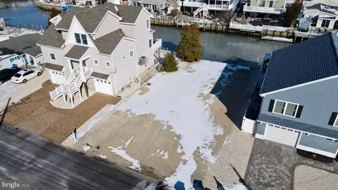 55 Harold Ln, Manahawkin, NJ 08050