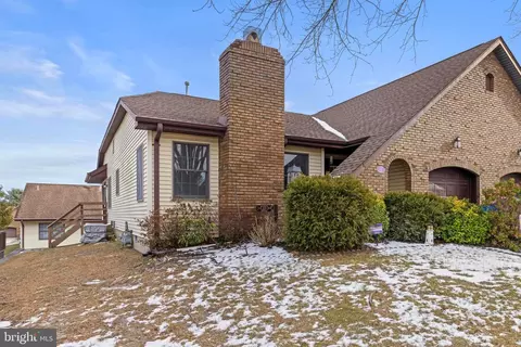 11 Elm Rd, Stafford Township, NJ 08050