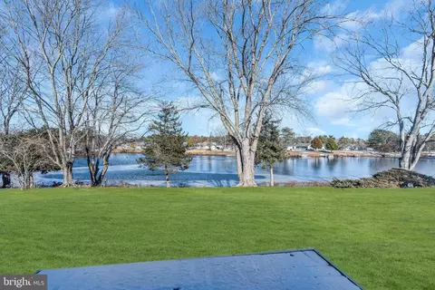 1910 Hovsons Blvd, Toms River, NJ 08753