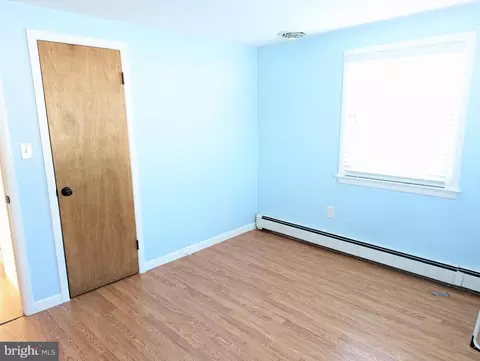 Bedroom - 456 Barnacle Rd, Forked River, NJ 08731 photo 2 of 3