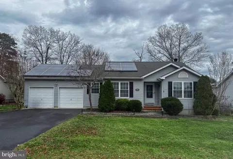 176 Darryl Dr, Tuckerton, NJ 08087