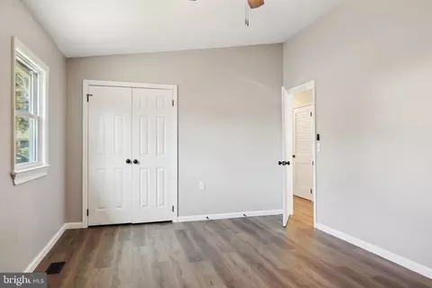 Entry Way - 407 Constitution Dr, Forked River, NJ 08731 photo 3 of 6