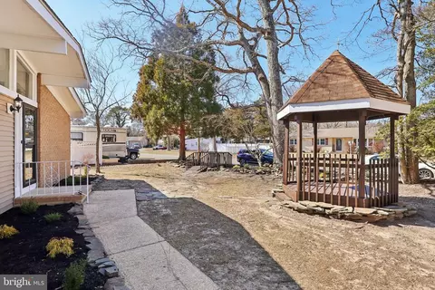 Exterior - 407 Constitution Dr, Forked River, NJ 08731 photo 4 of 12