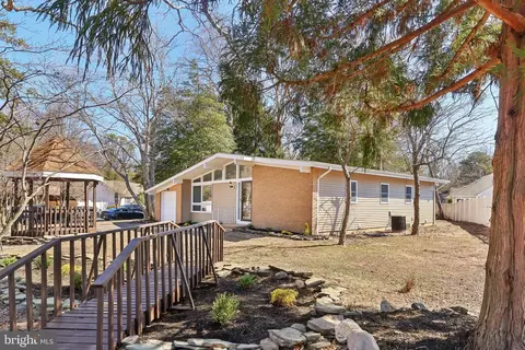 Exterior - 407 Constitution Dr, Forked River, NJ 08731 photo 3 of 12