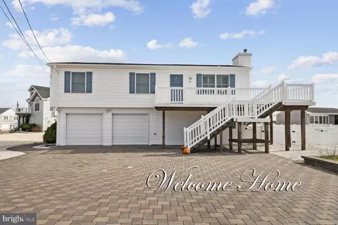 29 Walkill Rd, Tuckerton, NJ 08087
