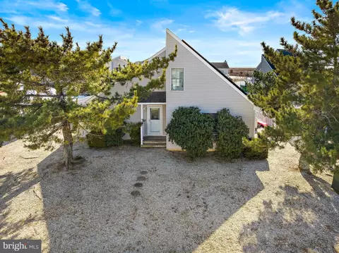105 Matilda Dr, Manahawkin, NJ 08050