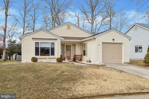 114 Lantern Pl, Tuckerton, NJ 08087