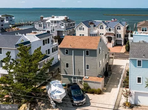 1905 Bay Ter, Long Beach Township, NJ 08008
