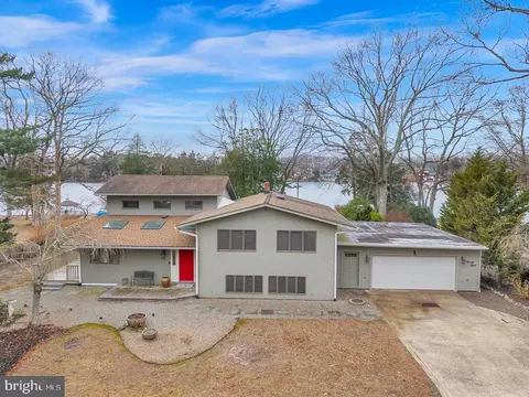 99 N Lakeshore, Manahawkin, NJ 08050