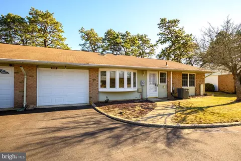 101 A Buckingham Dr, Manchester Township, NJ 08759