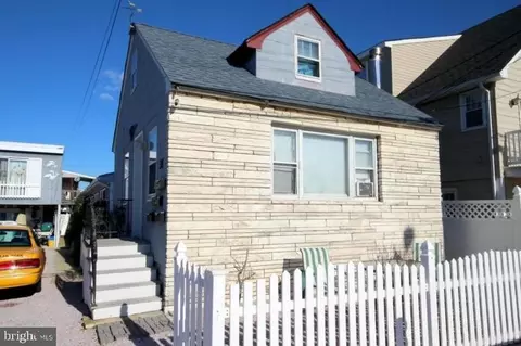 38 Fremont Ave, Seaside Heights, NJ 08751