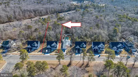 209 Parkers St, Manahawkin, NJ 08050