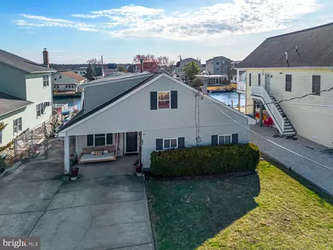 17 Lake Michigan Dr, Little Egg Harbor Twp, NJ 08087