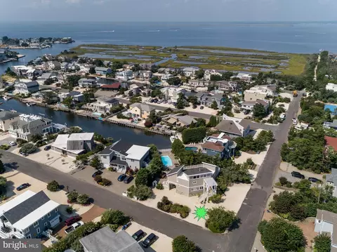 322 Beach Plum Dr, Long Beach Township, NJ 08008
