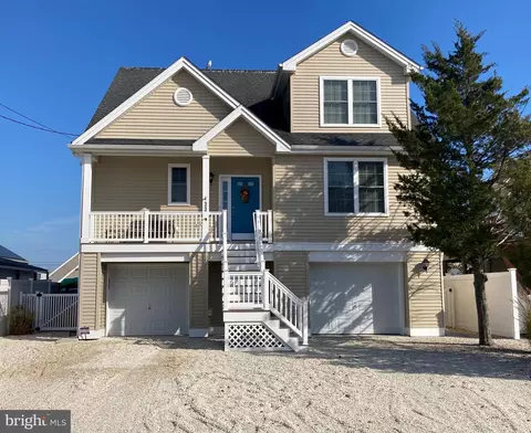 33 Lake Michigan Dr, Little Egg Harbor Twp, NJ 08087