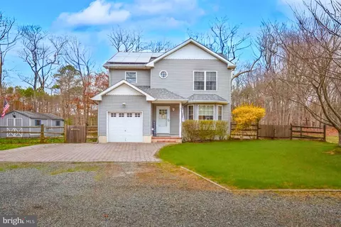 25 Peterson Dr, Little Egg Harbor Twp, NJ 08087