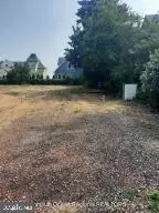 256 Summit Ave, Island Heights, NJ 08732
