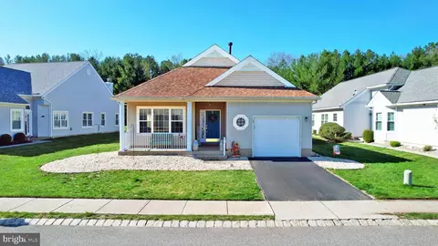 30 Belvedere Dr S, Manchester Township, NJ 08759