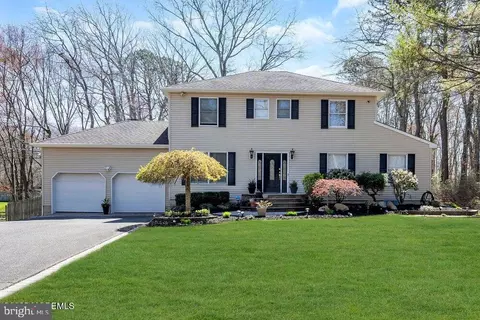 301 Jackson Mills Rd, Jackson, NJ 08527