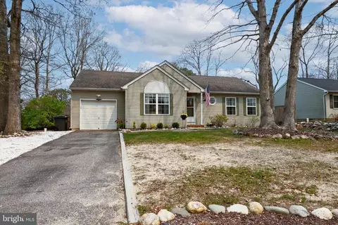 1210 Ripple Ave, Manahawkin, NJ 08050