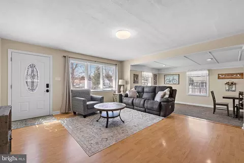 412 Prospect Ave, Pine Beach, NJ 08741 photo 7