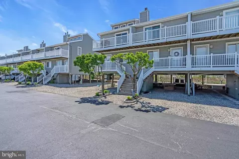 441 E Bay #8, Barnegat, NJ 08005