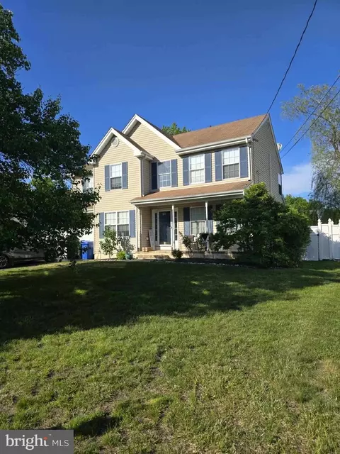 121 Gaff Rd, Manahawkin, NJ 08050
