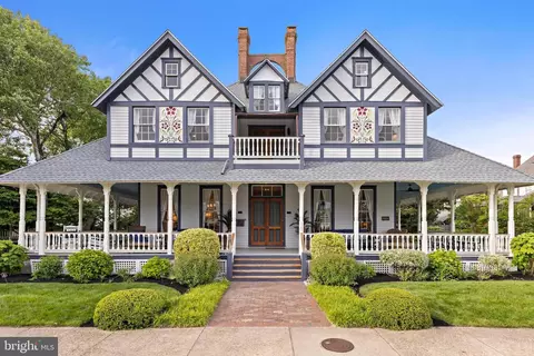 123 Coral St, Beach Haven, NJ 08008