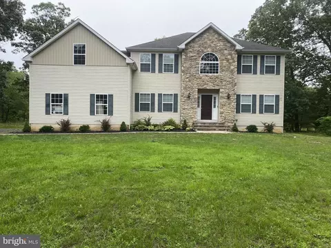 5 Sameera Ct, New Egypt, NJ 08533