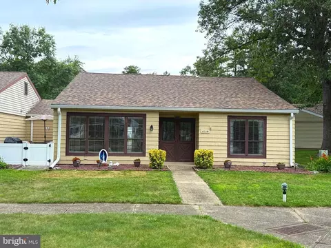 603 B Bosworth Ct, Manchester Township, NJ 08759