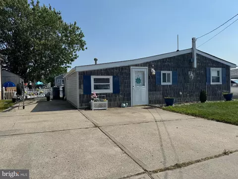 25 W Dory, Little Egg Harbor Twp, NJ 08087