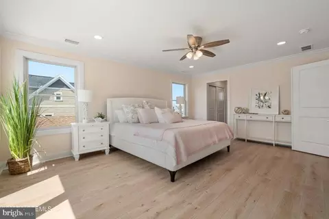 Bedroom - 1 Capstan Rd, Waretown, NJ 08758 photo 3 of 4