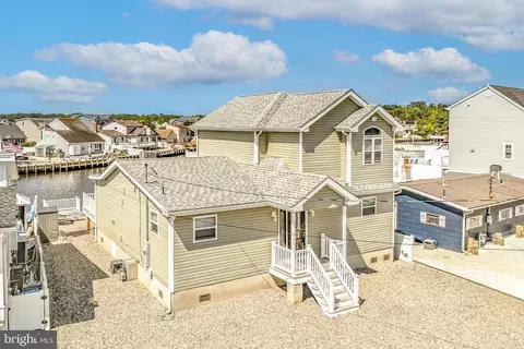 83 Morton Dr, Manahawkin, NJ 08050