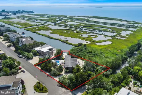 365 Dusty Miller Dr, Long Beach, NJ 08008