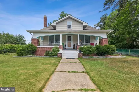 141 Clay St, Tuckerton, NJ 08087