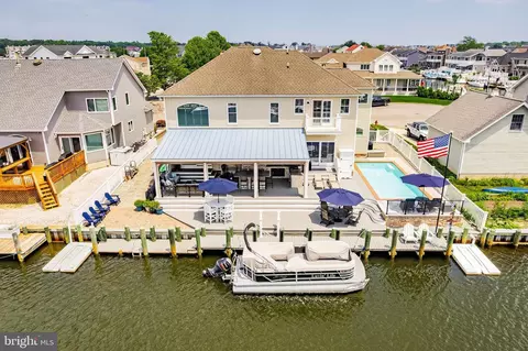 604 Kimberly Ct, Forked River, NJ 08731