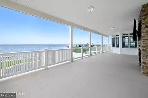 Exterior - 1508 Beach Blvd, Forked River, NJ 08731 photo 1 of 10