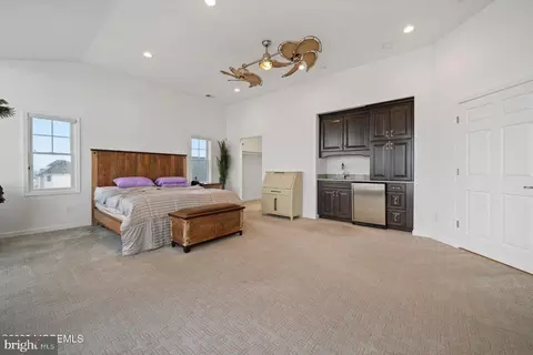 Bedroom - 1508 Beach Blvd, Forked River, NJ 08731 photo 3 of 4