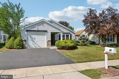 23 Oakham Row, Manchester Township, NJ 08759