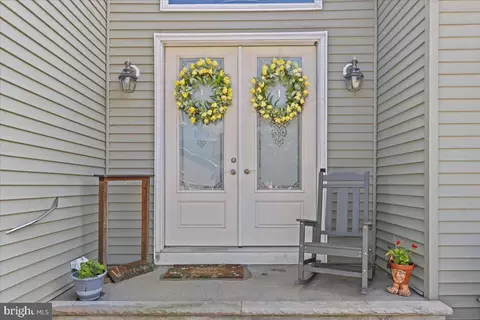 Exterior - 3 Victory, Brick, NJ 08723 photo 5 of 12
