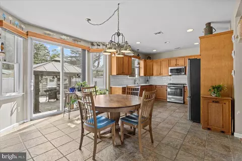 Kitchen - 3 Victory, Brick, NJ 08723 photo 1 of 4