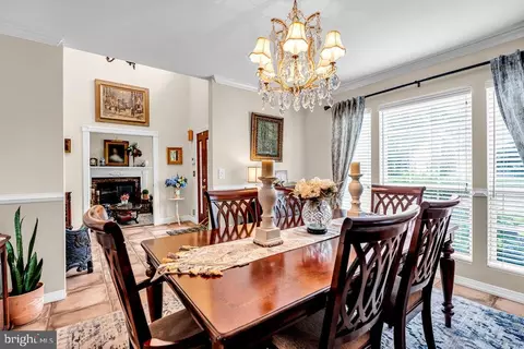 Dining - 288 Van Ave, Brick, NJ 08724 photo 3 of 4