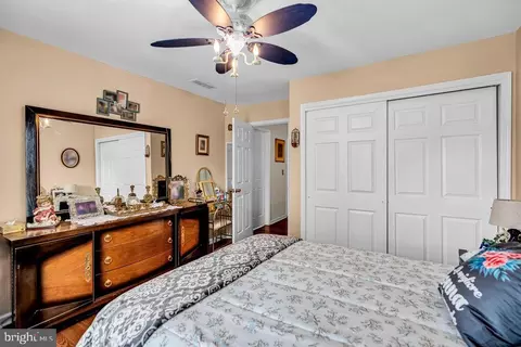 Bedroom - 288 Van Ave, Brick, NJ 08724 photo 3 of 6