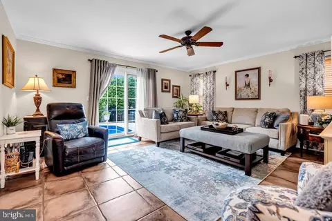 Living - 288 Van Ave, Brick, NJ 08724 photo 3 of 4