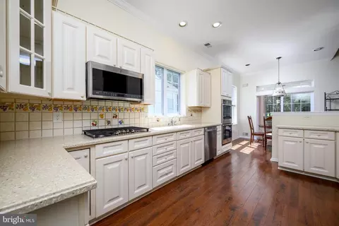 38 Strathmere St, Waretown, NJ 08758 photo 18