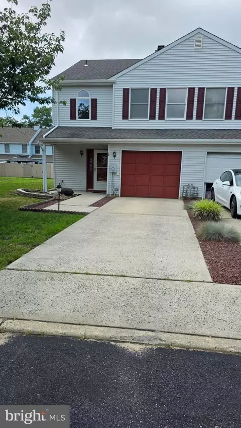 24 Ketch Ct, Little Egg Harbor Twp, NJ 08087